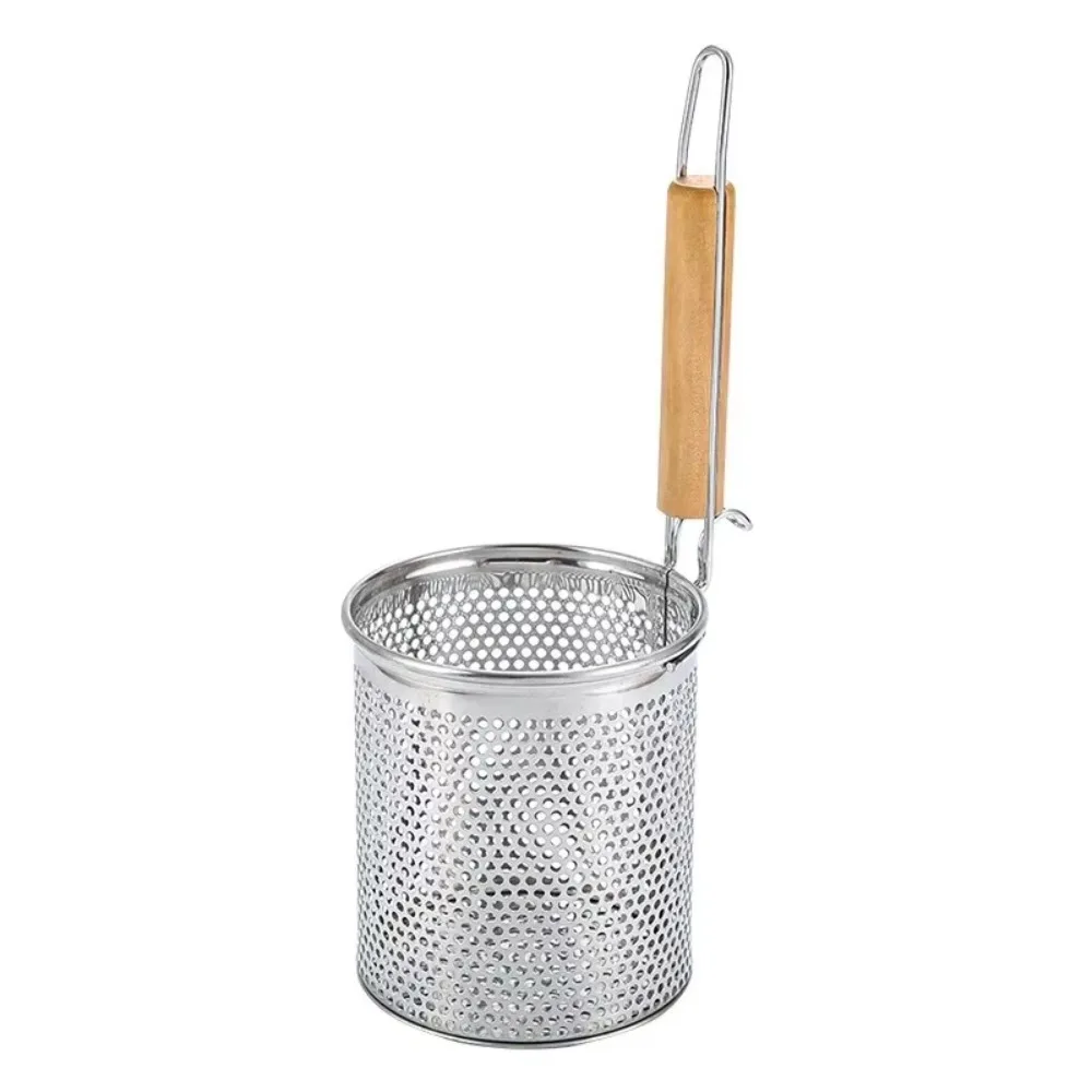 Kitchen Gadgets Pasta - 厚みのあるステンレス製漏斗木製ハンドルキッチン用品野菜メッシュふるいスプーン多機能パスタバスケットストレーナー