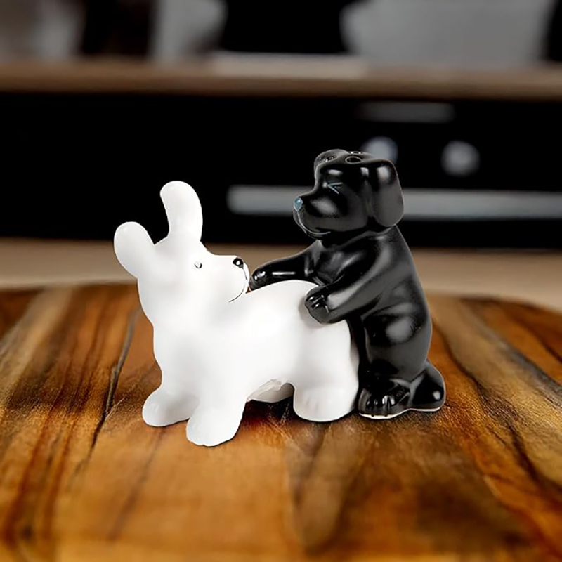 白黒の陶器製犬型塩コショウ入れセット、面白いノベルティギフト - Korean Kitchen Gadgets のレビューと価格