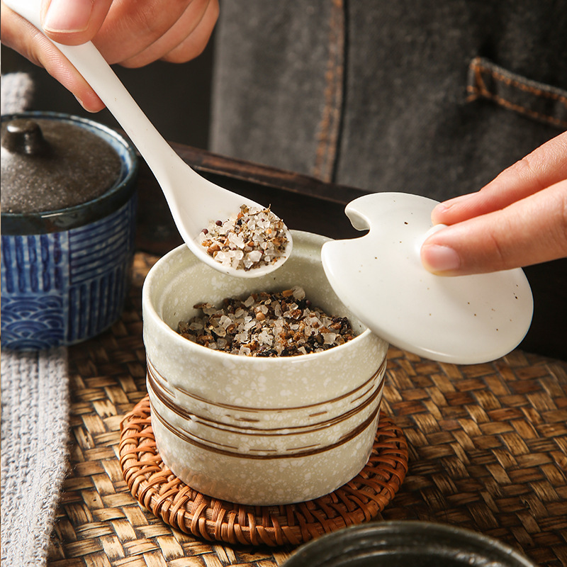 和風ヴィンテージセラミック調味料瓶チリ収納ボックス蓋付き砂糖 - Korean Kitchen Gadgets のレビューと価格
