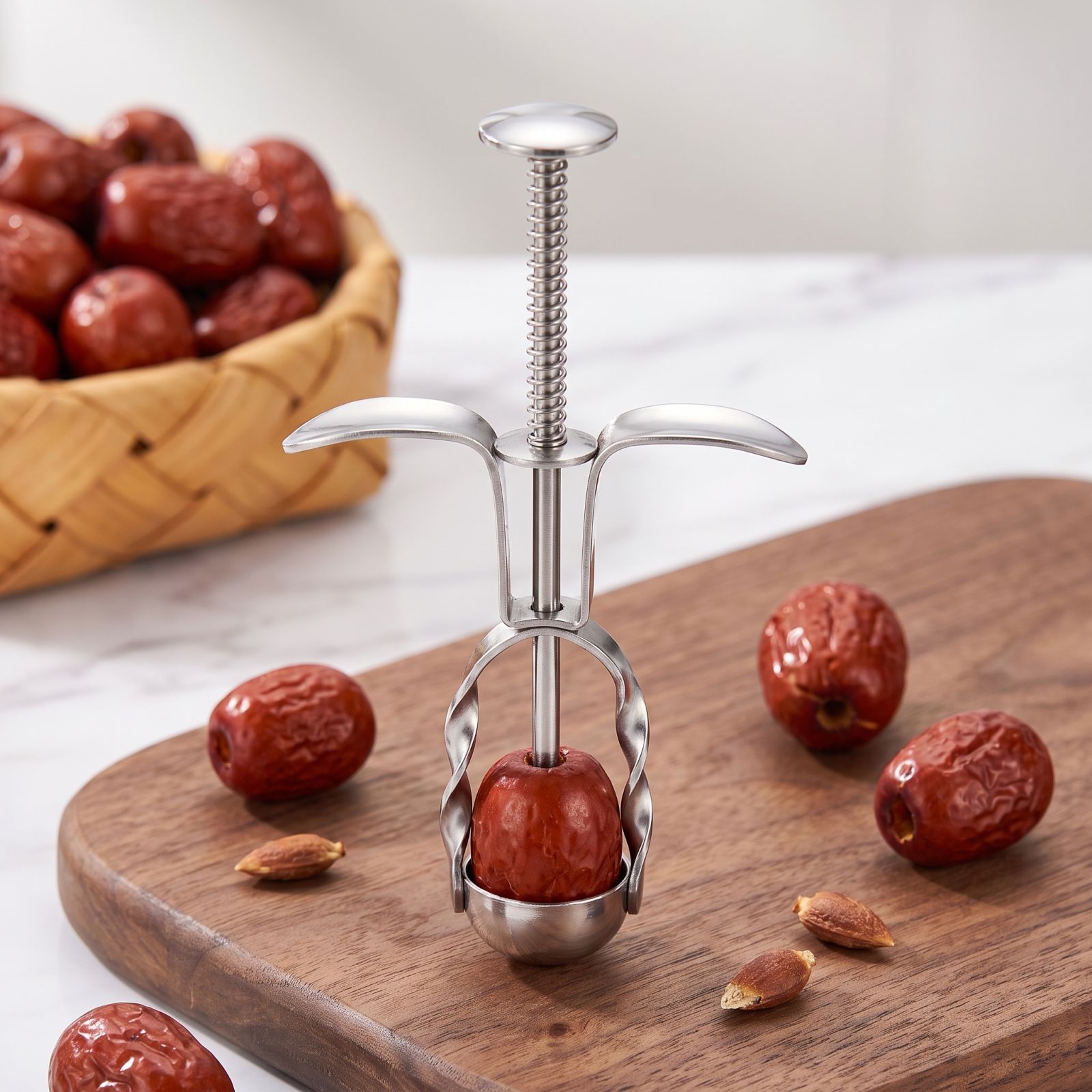 ステンレス製の赤いナツメ種抜きツール、ベーキング、料理、スナ - Kitchen Gadgets For Cooking のレビューと価格