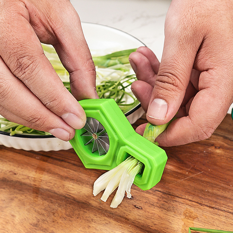 1個入り 緑のネギスライサー ネギ細断器 キッチン用超微細野 - Kitchen Gadgets Drawing のレビューと価格